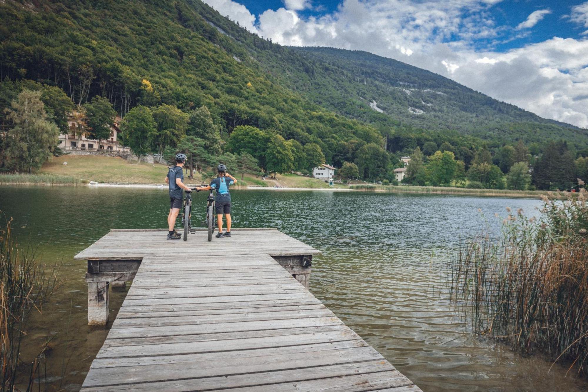 Hotel Ideal Sarche di Calavino ภายนอก รูปภาพ